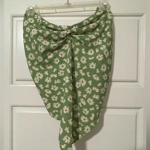 Green flower tied crop top